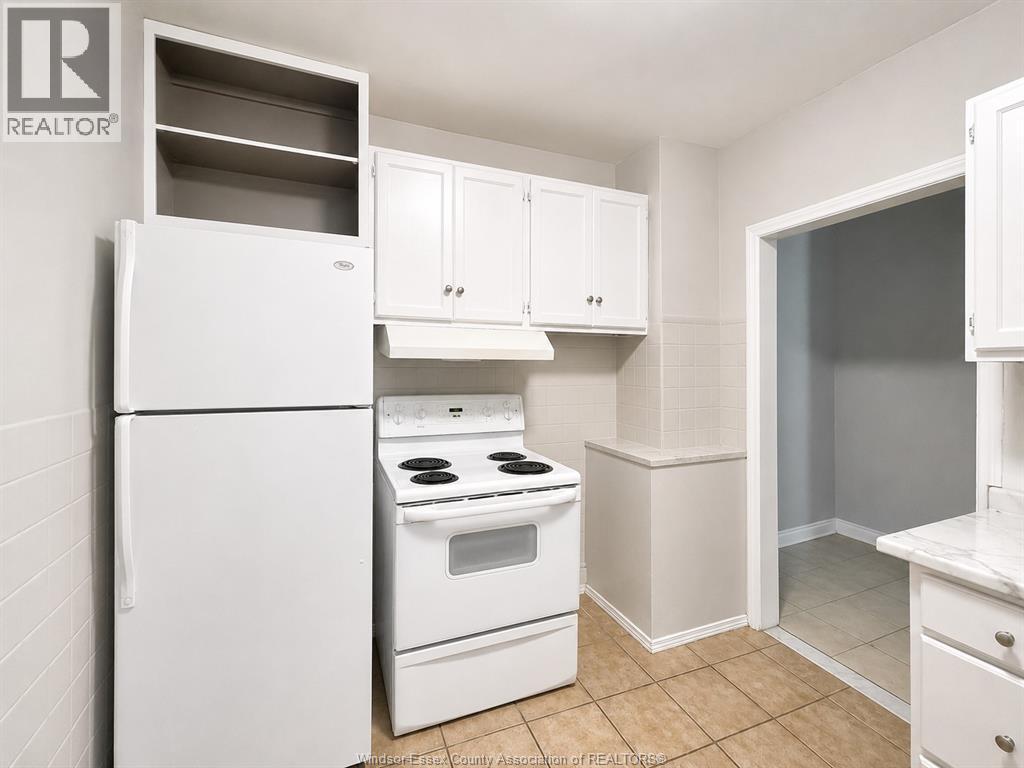 902 Elsmere Avenue, Windsor, Ontario  N9A 2A9 - Photo 6 - 26023501