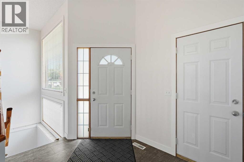 184 Arbour Lake Way NW, Calgary, Alberta  T3G 3Z7 - Photo 3 - A2345873