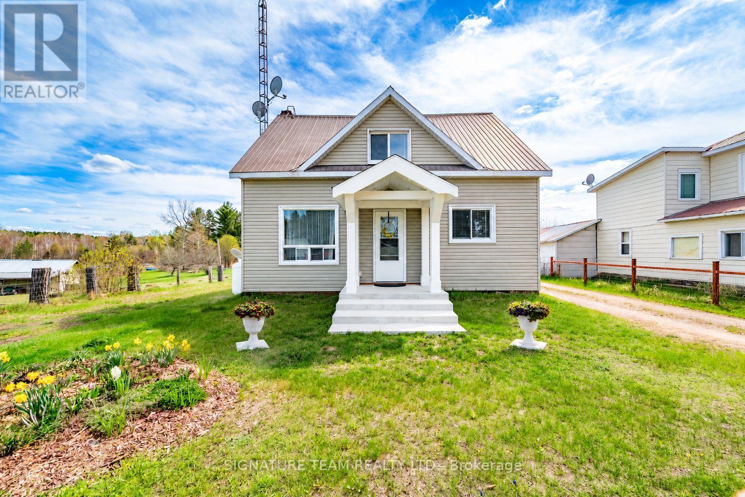 2683 ROUND LAKE ROAD, Killaloe, Ontario