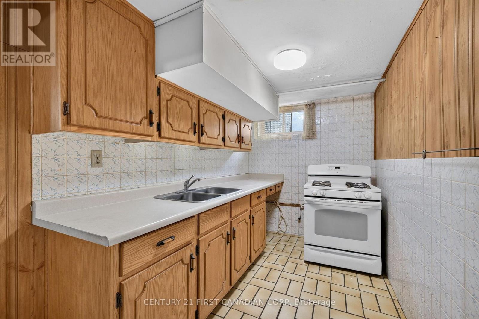 141 Fairhaven Circle, London East, Ontario  N5W 1E3 - Photo 33 - X13780204