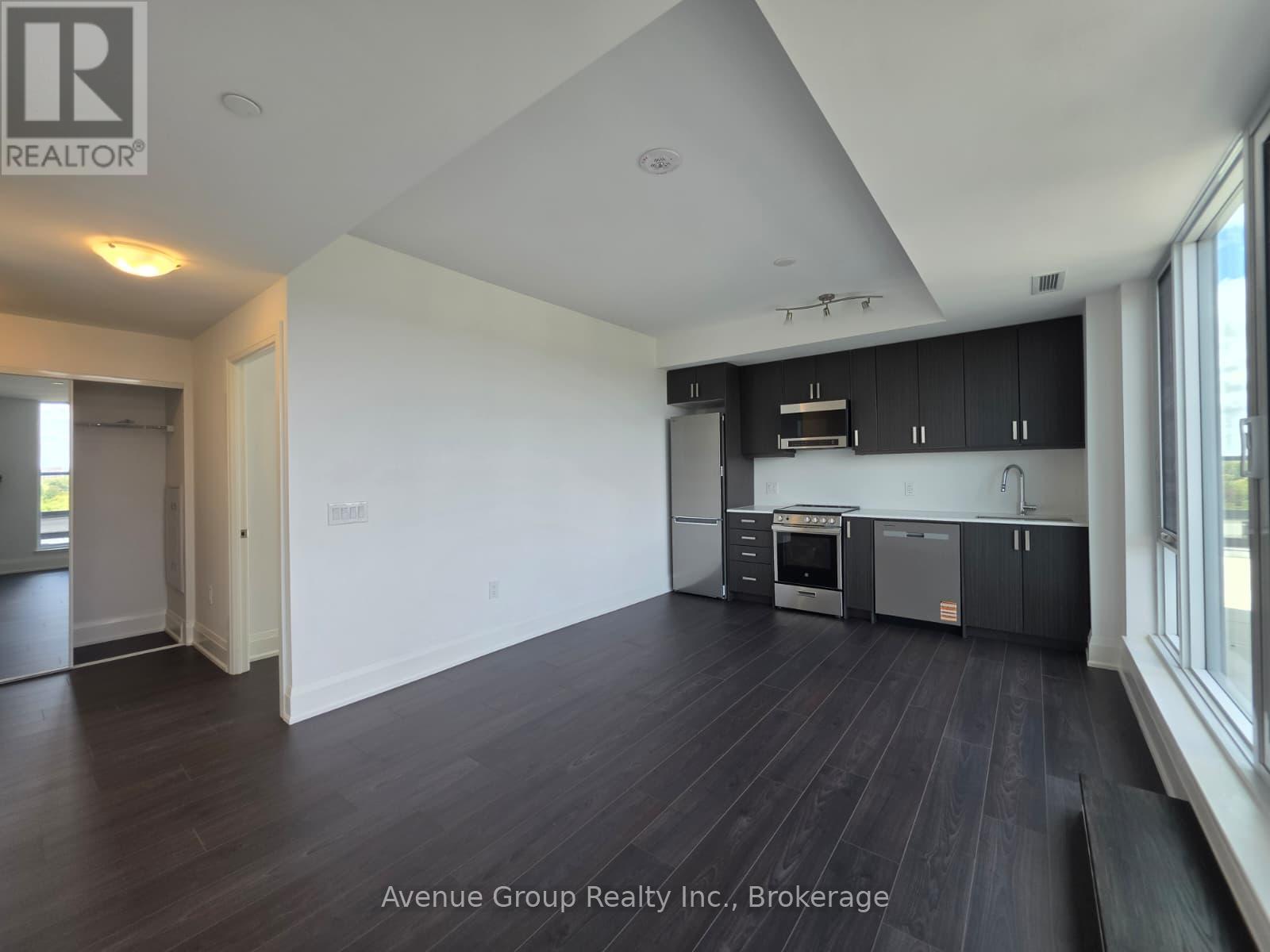 805 - 700 Sheppard Avenue W, Toronto (Bathurst Manor), Ontario  M3H 0G5 - Photo 3 - C13823612