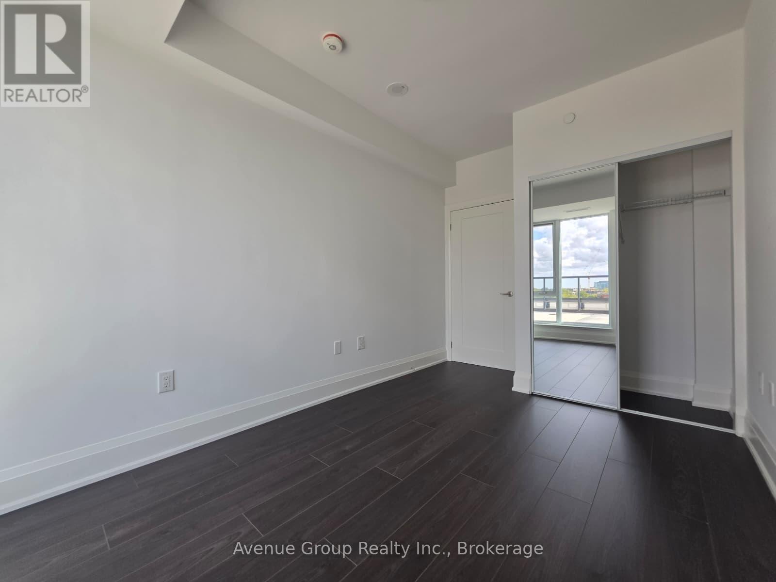 805 - 700 Sheppard Avenue W, Toronto (Bathurst Manor), Ontario  M3H 0G5 - Photo 4 - C13823612