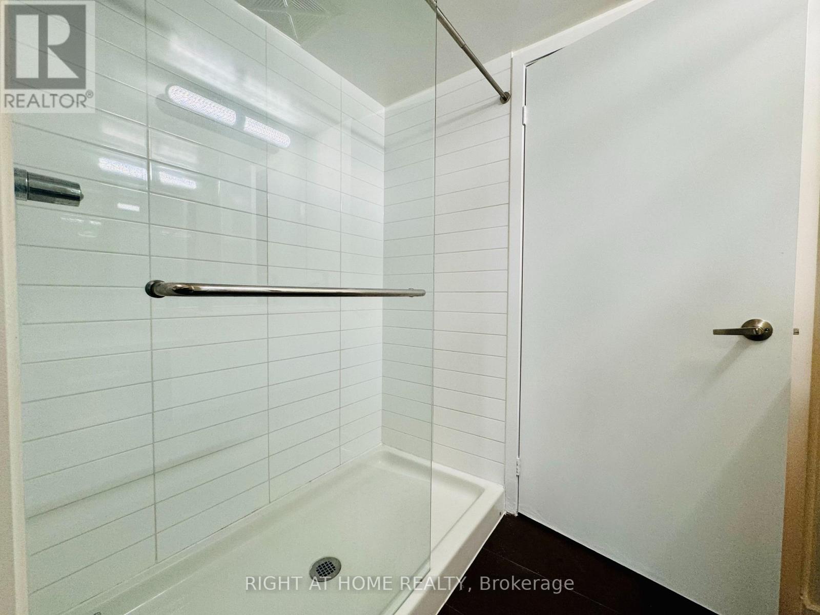 1815 - 38 Dan Leckie Way, Toronto, Ontario  M5V 2V6 - Photo 28 - C13823640