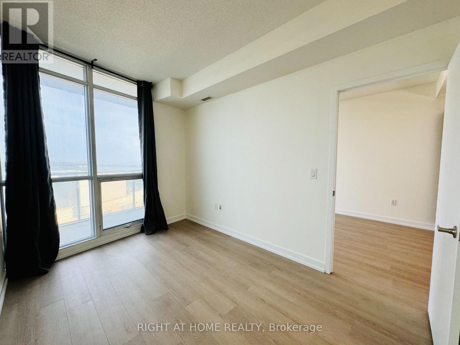 1815 - 38 Dan Leckie Way, Toronto, Ontario  M5V 2V6 - Photo 33 - C13823640