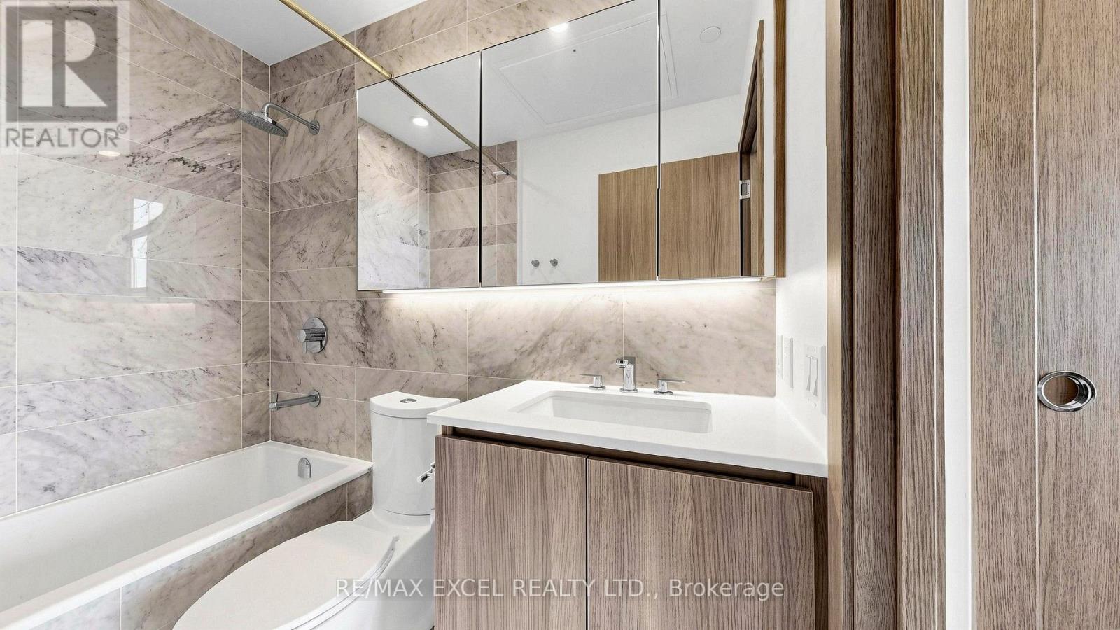 4002 - 17 Bathurst Street, Toronto, Ontario  M5V 0N1 - Photo 12 - C13823644