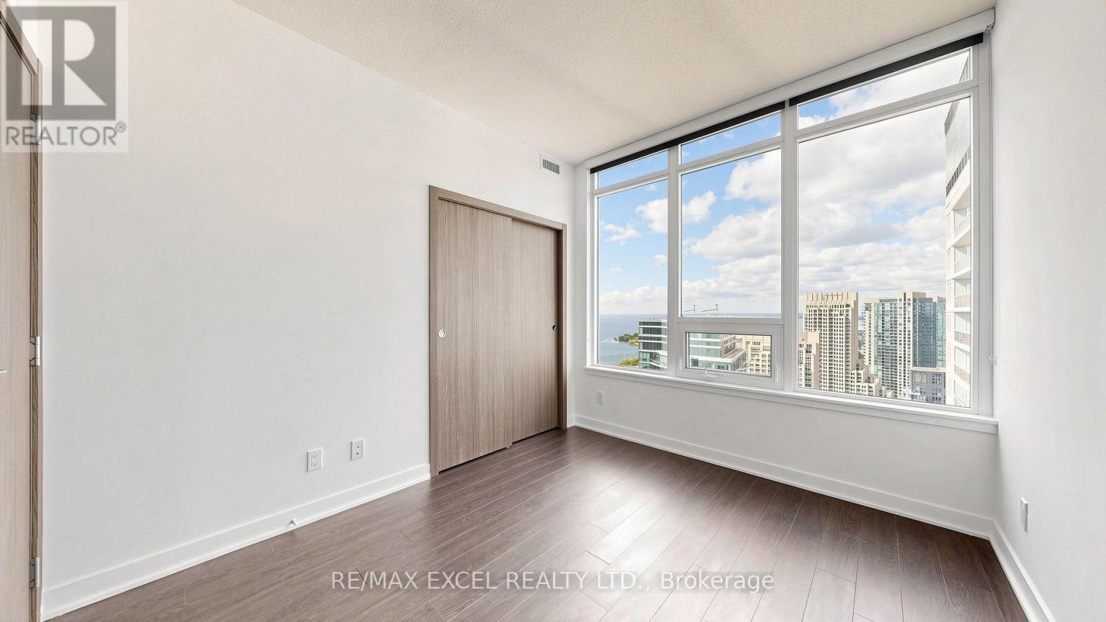 4002 - 17 Bathurst Street, Toronto, Ontario  M5V 0N1 - Photo 19 - C13823644