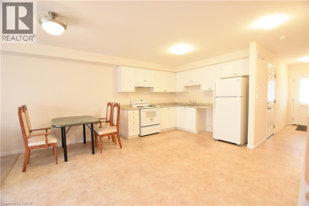 52 Meadowridge Street, Kitchener, Ontario  N2P 0E2 - Photo 10 - 40844705
