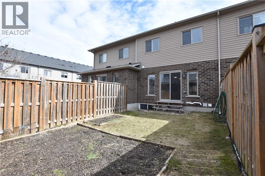 52 Meadowridge Street, Kitchener, Ontario  N2P 0E2 - Photo 22 - 40844705