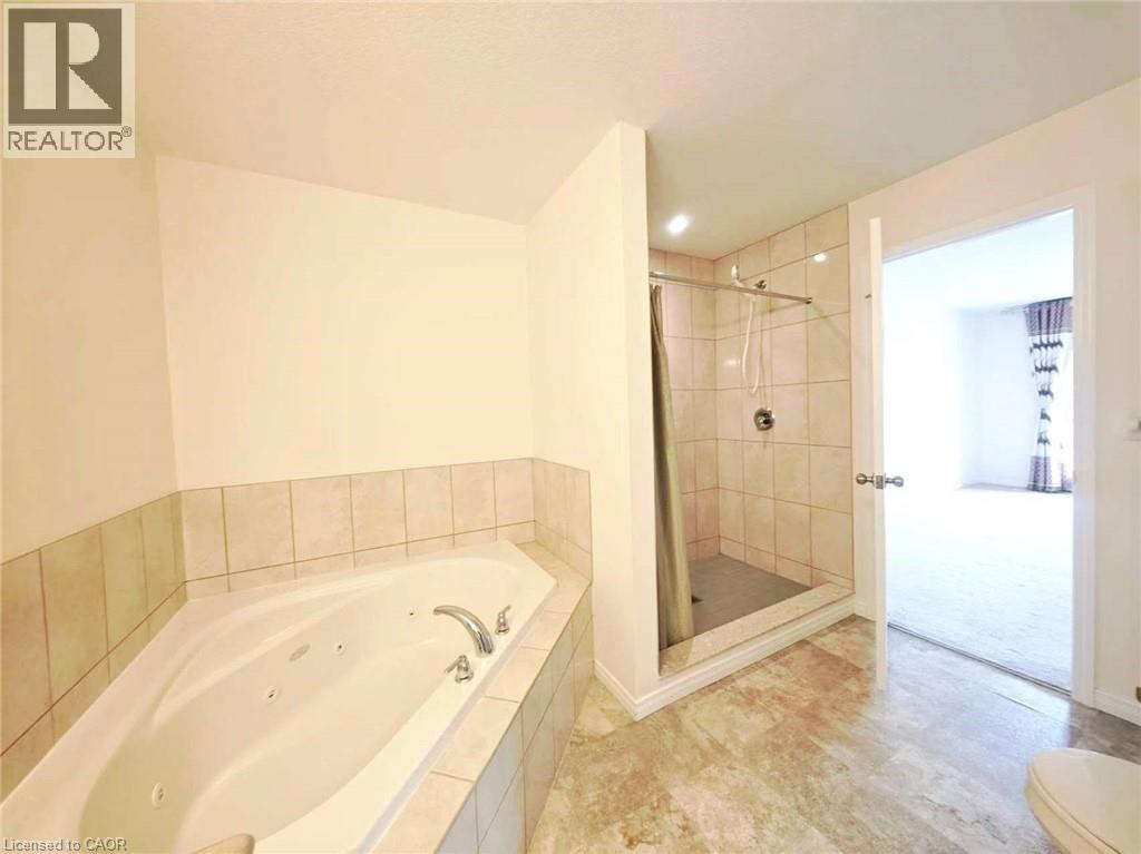 52 Meadowridge Street, Kitchener, Ontario  N2P 0E2 - Photo 35 - 40844705