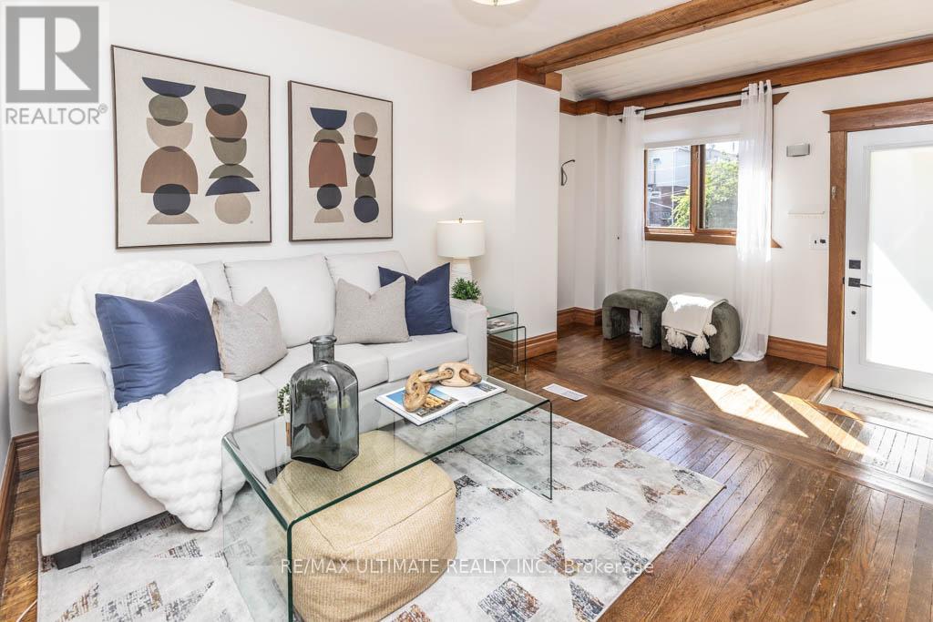 525 Craven Road, Toronto (Greenwood-Coxwell), Ontario  M4L 2Z6 - Photo 12 - E13823566