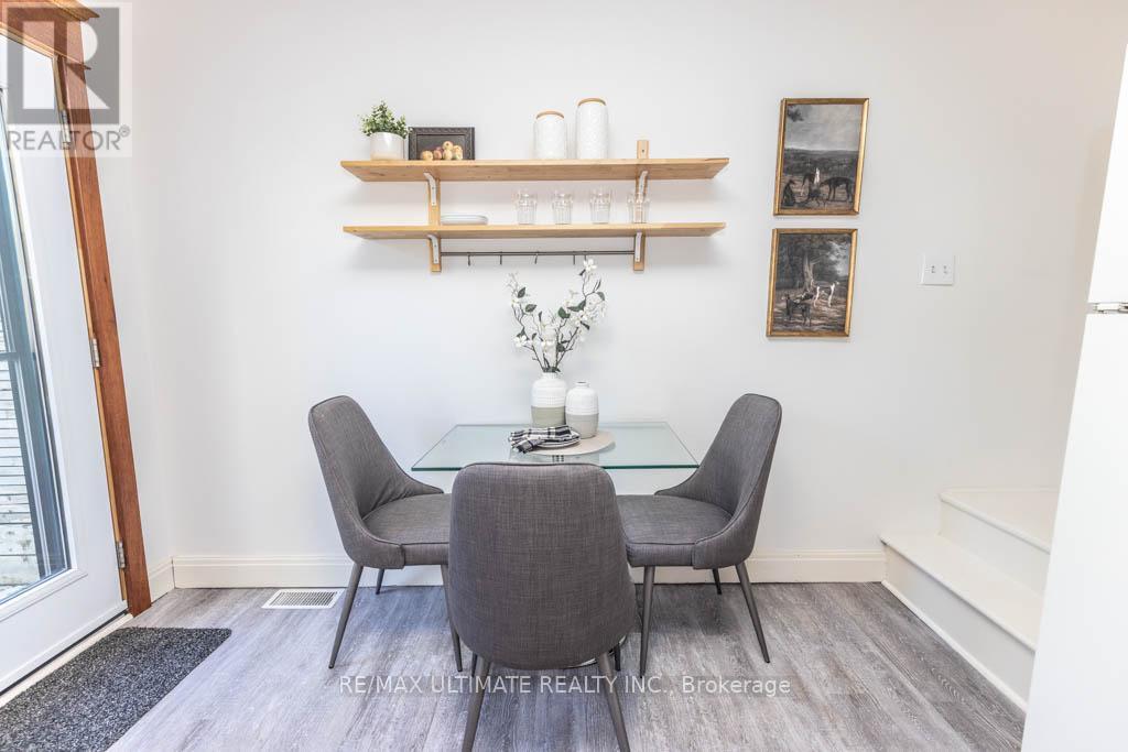 525 Craven Road, Toronto (Greenwood-Coxwell), Ontario  M4L 2Z6 - Photo 16 - E13823566