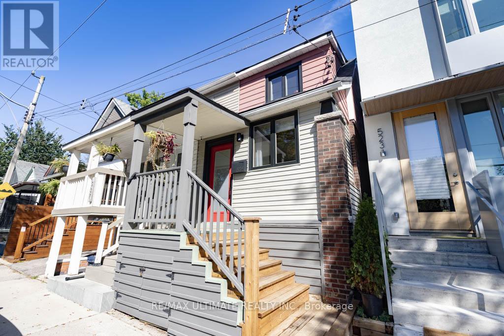 525 Craven Road, Toronto (Greenwood-Coxwell), Ontario  M4L 2Z6 - Photo 2 - E13823566