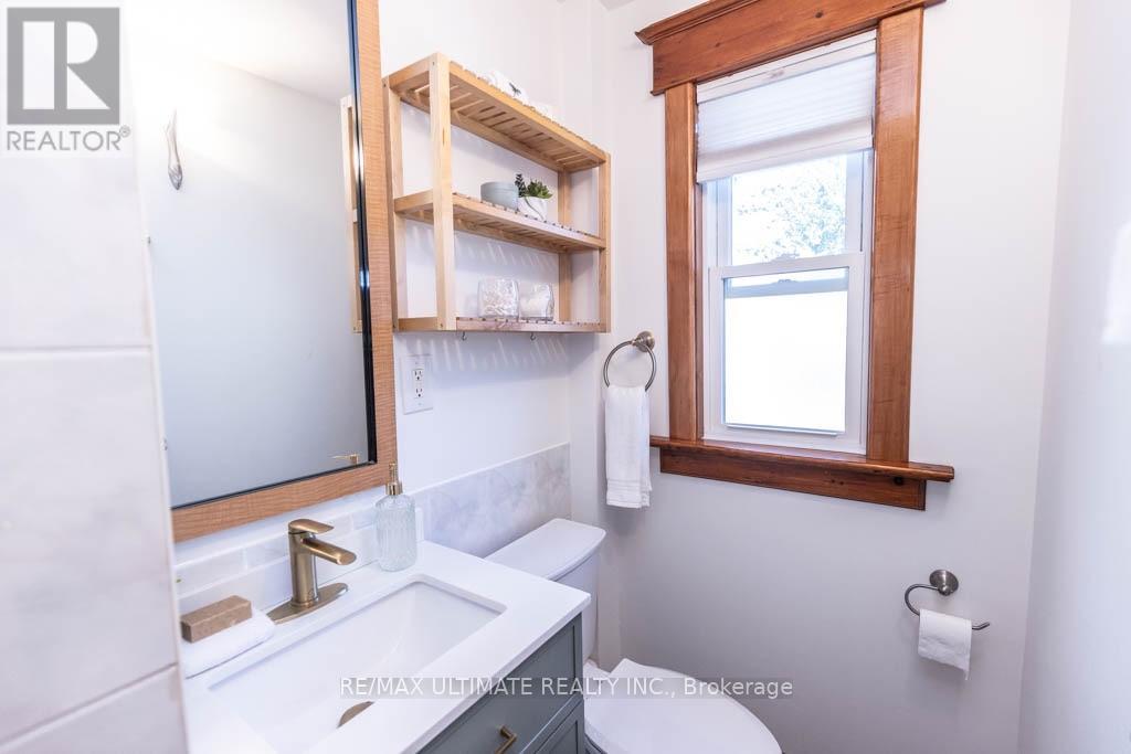 525 Craven Road, Toronto (Greenwood-Coxwell), Ontario  M4L 2Z6 - Photo 24 - E13823566