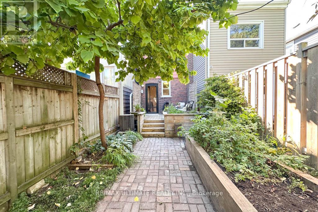 525 Craven Road, Toronto (Greenwood-Coxwell), Ontario  M4L 2Z6 - Photo 35 - E13823566
