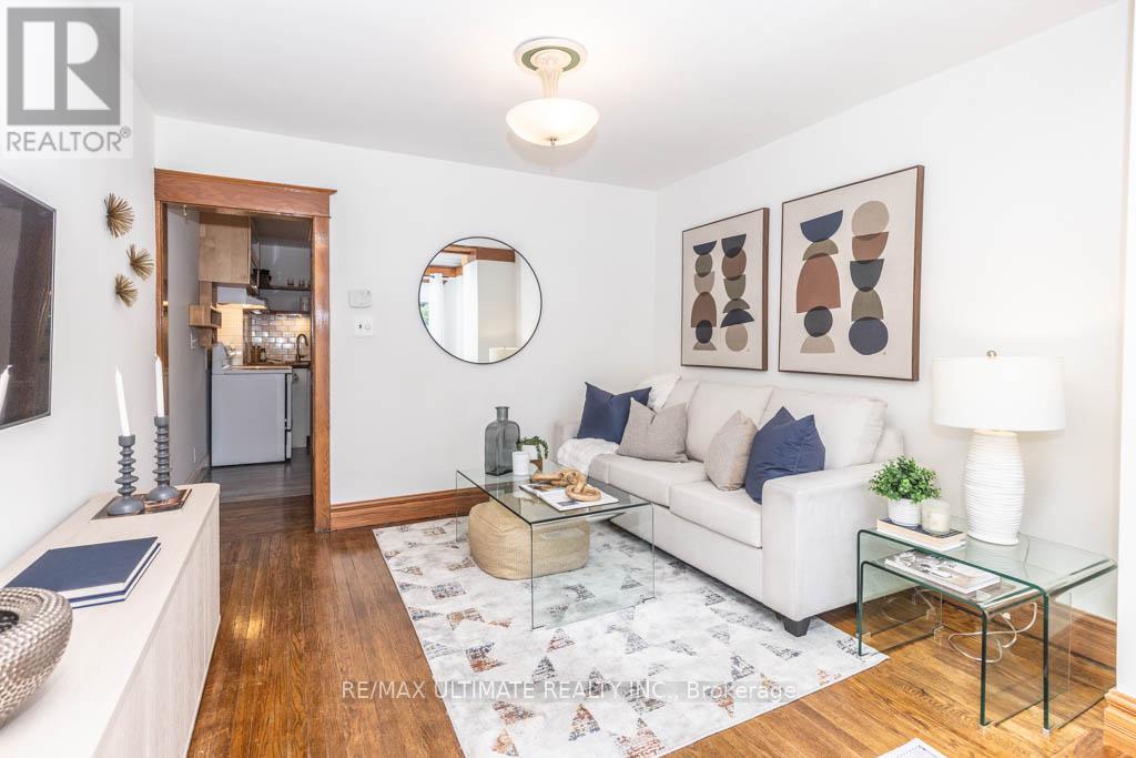 525 Craven Road, Toronto (Greenwood-Coxwell), Ontario  M4L 2Z6 - Photo 8 - E13823566