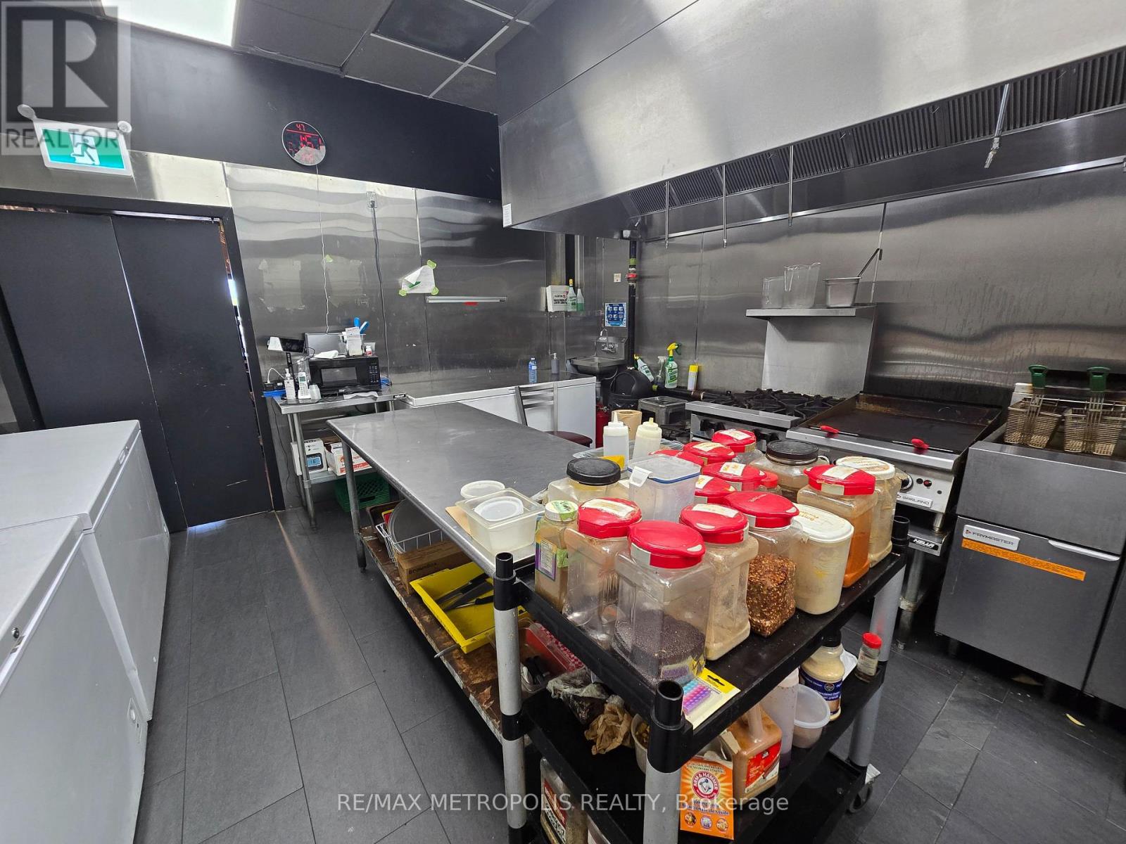 108 - 2377 Highway 2, Clarington (Bowmanville), Ontario  L1C 5A3 - Photo 10 - E13823638