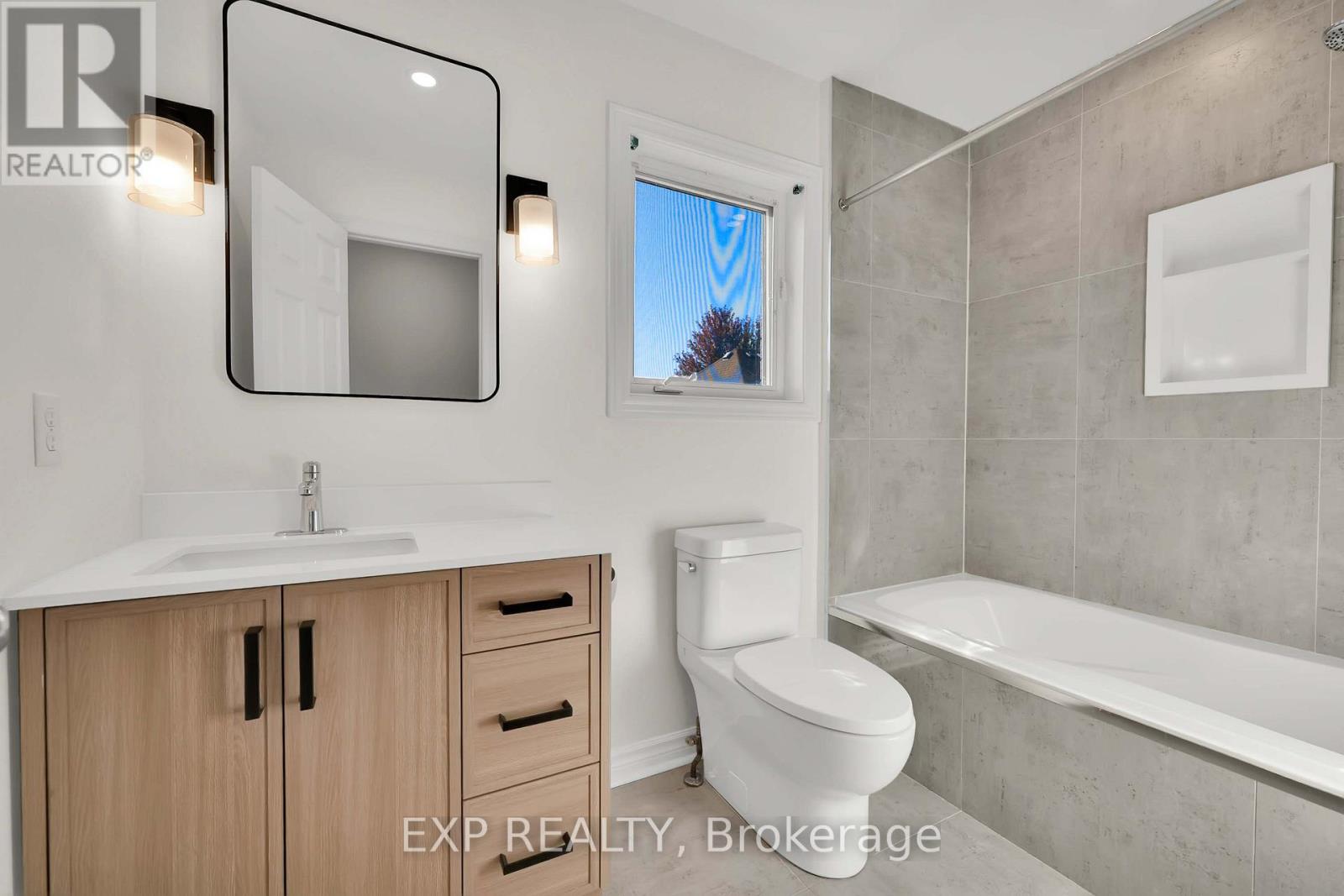 6 Purdy Crescent W, Toronto (Humberlea-Pelmo Park), Ontario  M9N 3X8 - Photo 32 - W13822152