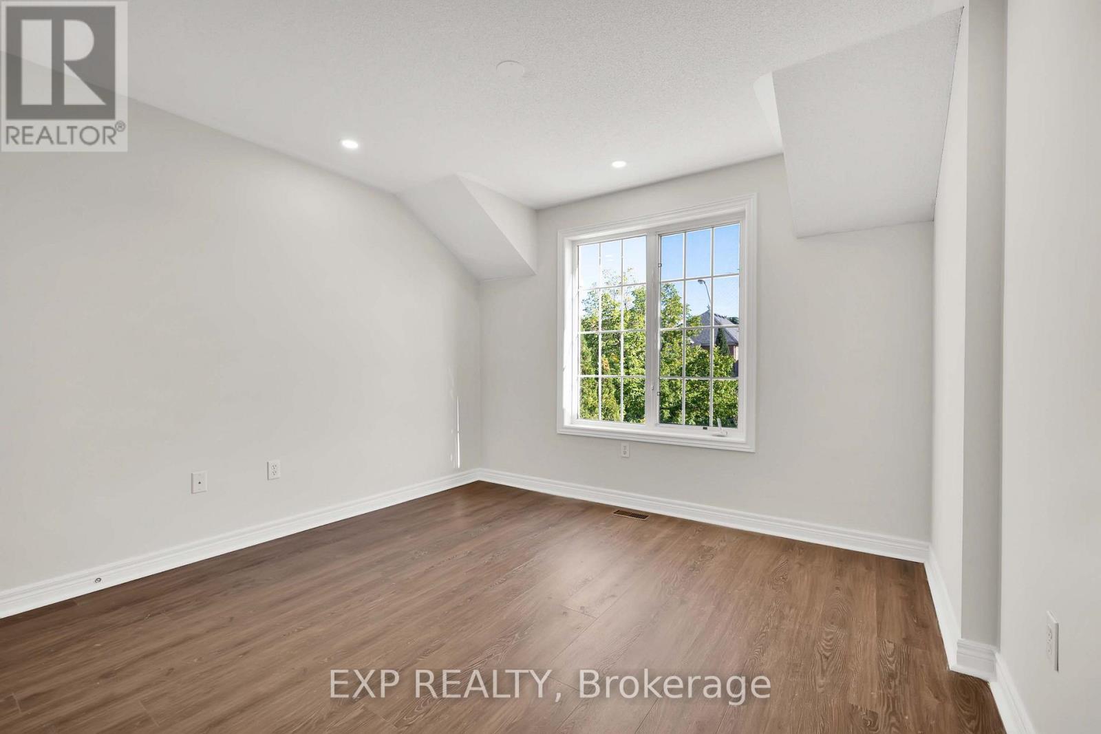 6 Purdy Crescent W, Toronto (Humberlea-Pelmo Park), Ontario  M9N 3X8 - Photo 27 - W13822152