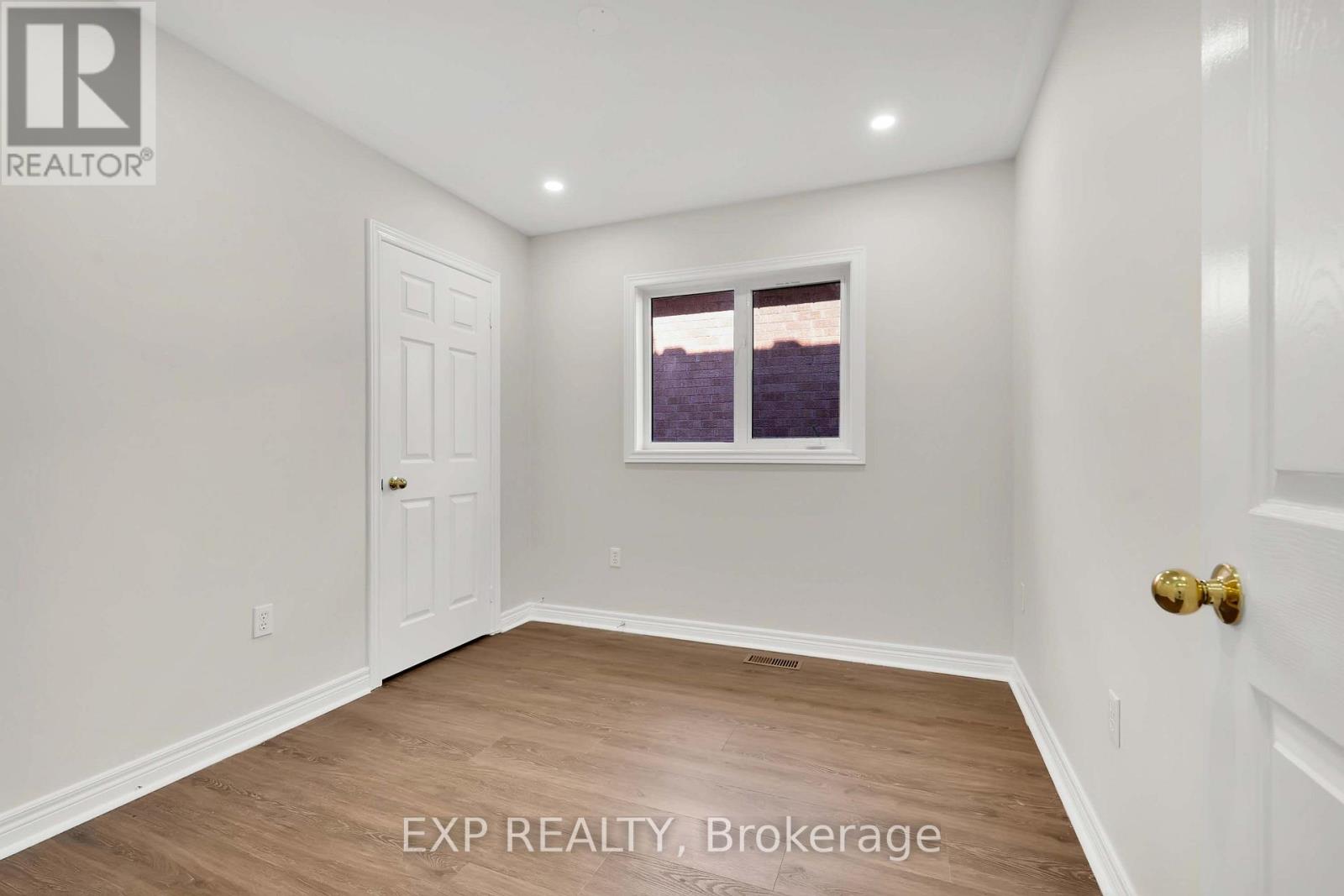 6 Purdy Crescent W, Toronto (Humberlea-Pelmo Park), Ontario  M9N 3X8 - Photo 24 - W13822152