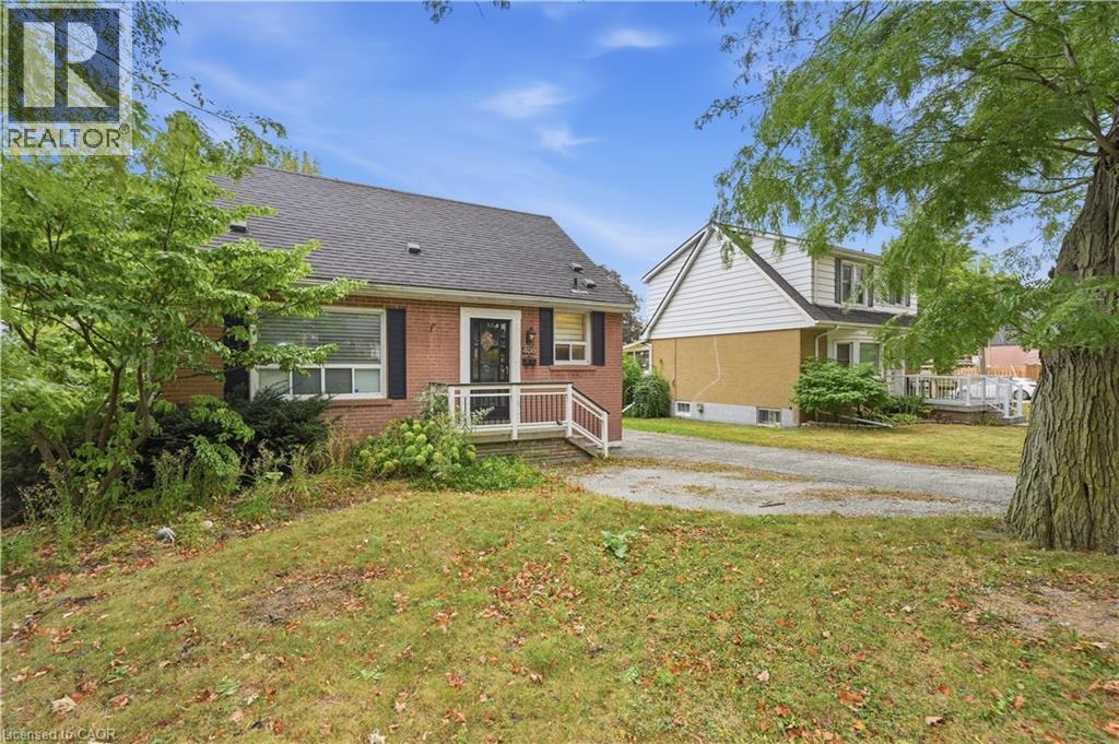408 Sanatorium Road, Hamilton, Ontario  L9C 2A9 - Photo 4 - 40866235