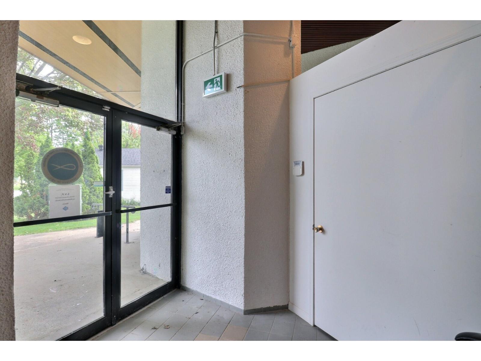 465 Rue Laval Joliette Quebec Canada J6E5G9 2
