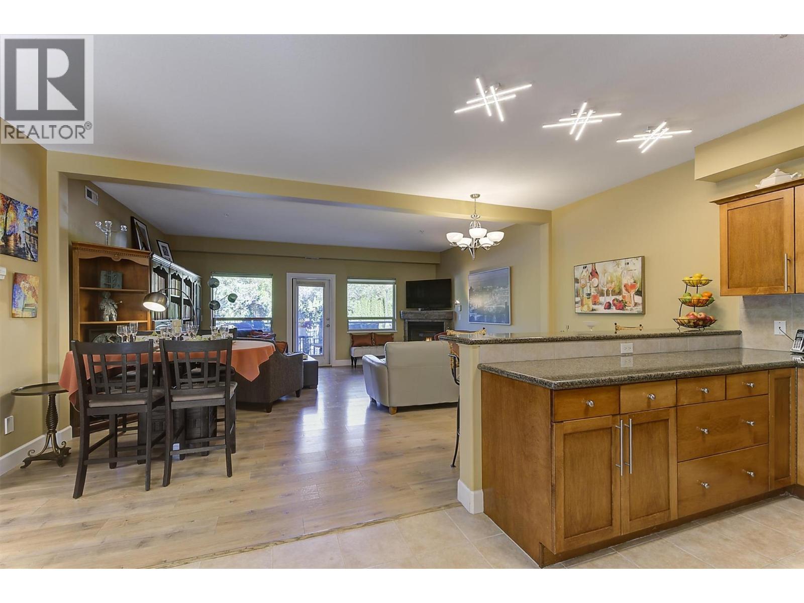 3996 Beach Avenue Unit# 236, Peachland, British Columbia  V0H 1X1 - Photo 10 - 10401573