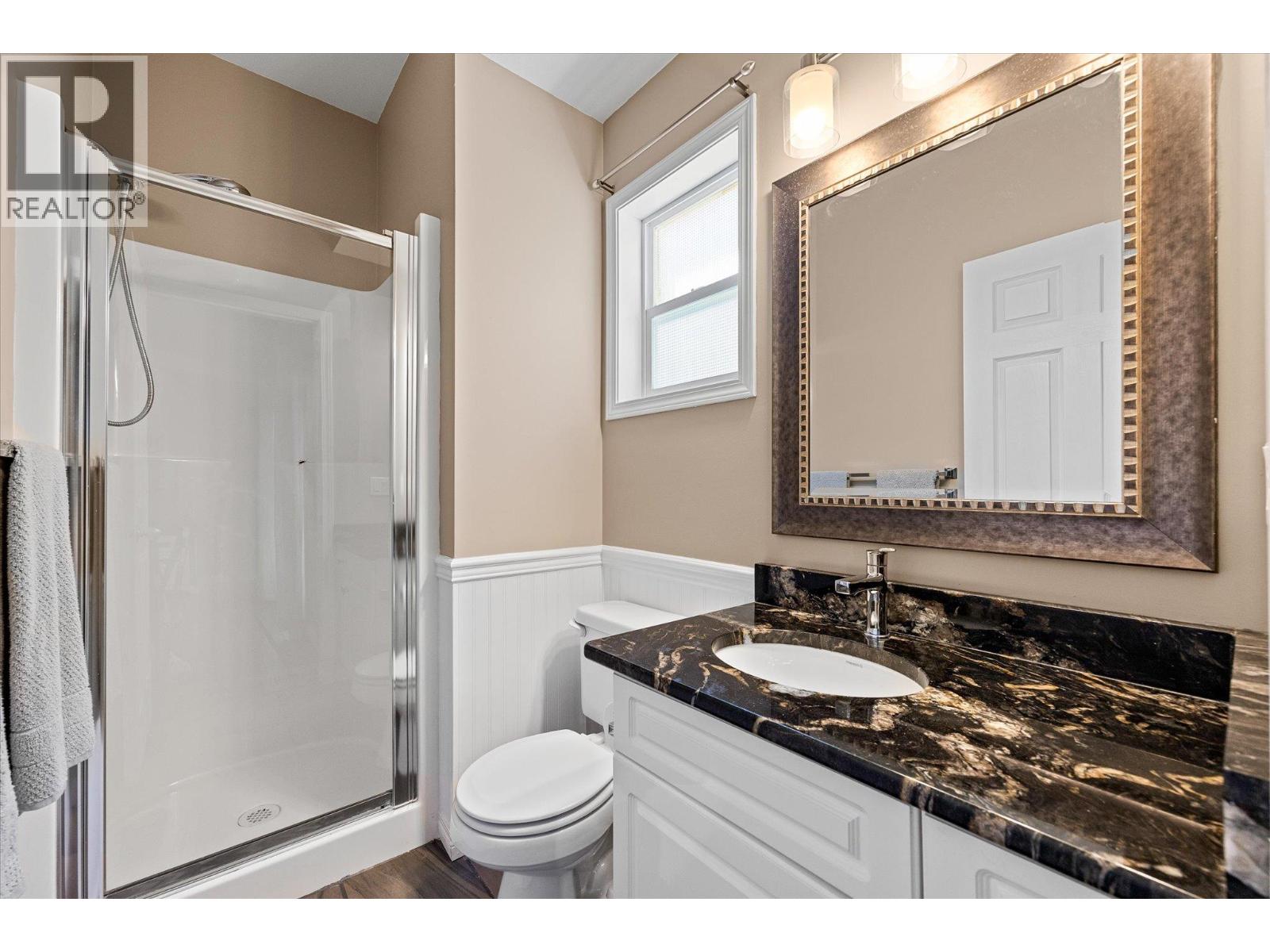 5827 Victoria Street, Peachland, British Columbia  V0H 1X4 - Photo 25 - 10401690