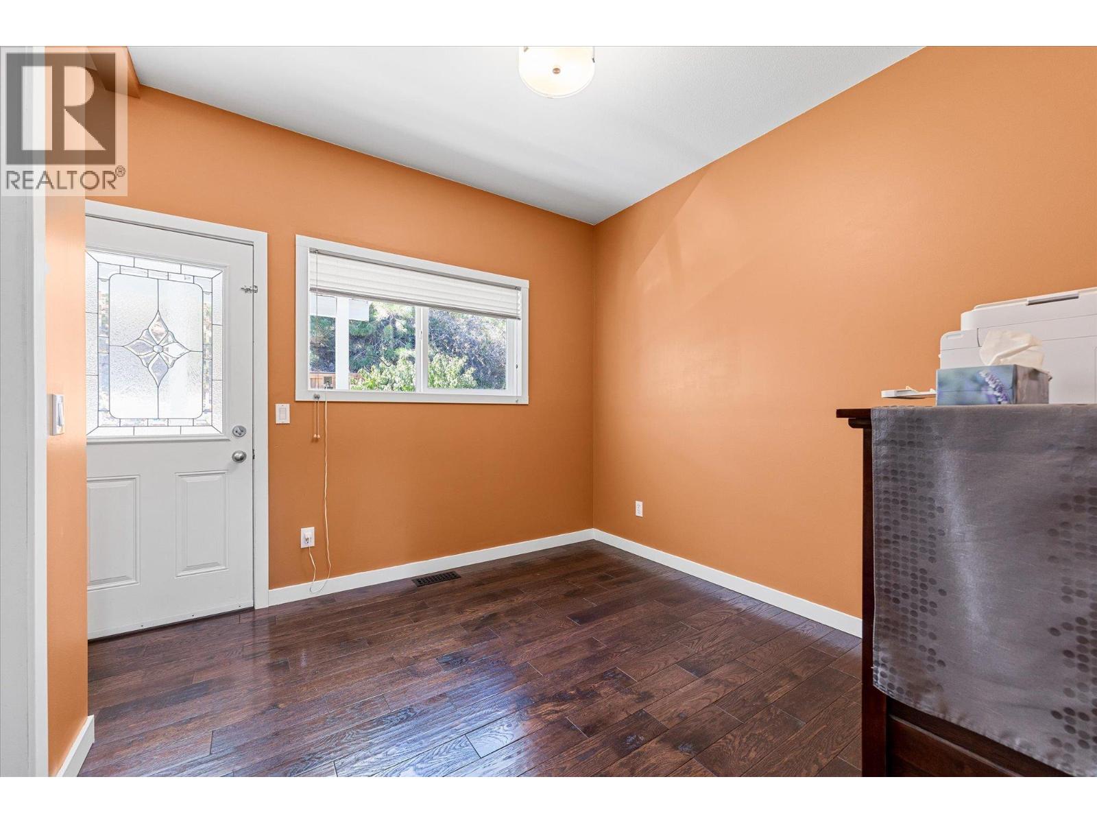5827 Victoria Street, Peachland, British Columbia  V0H 1X4 - Photo 27 - 10401690