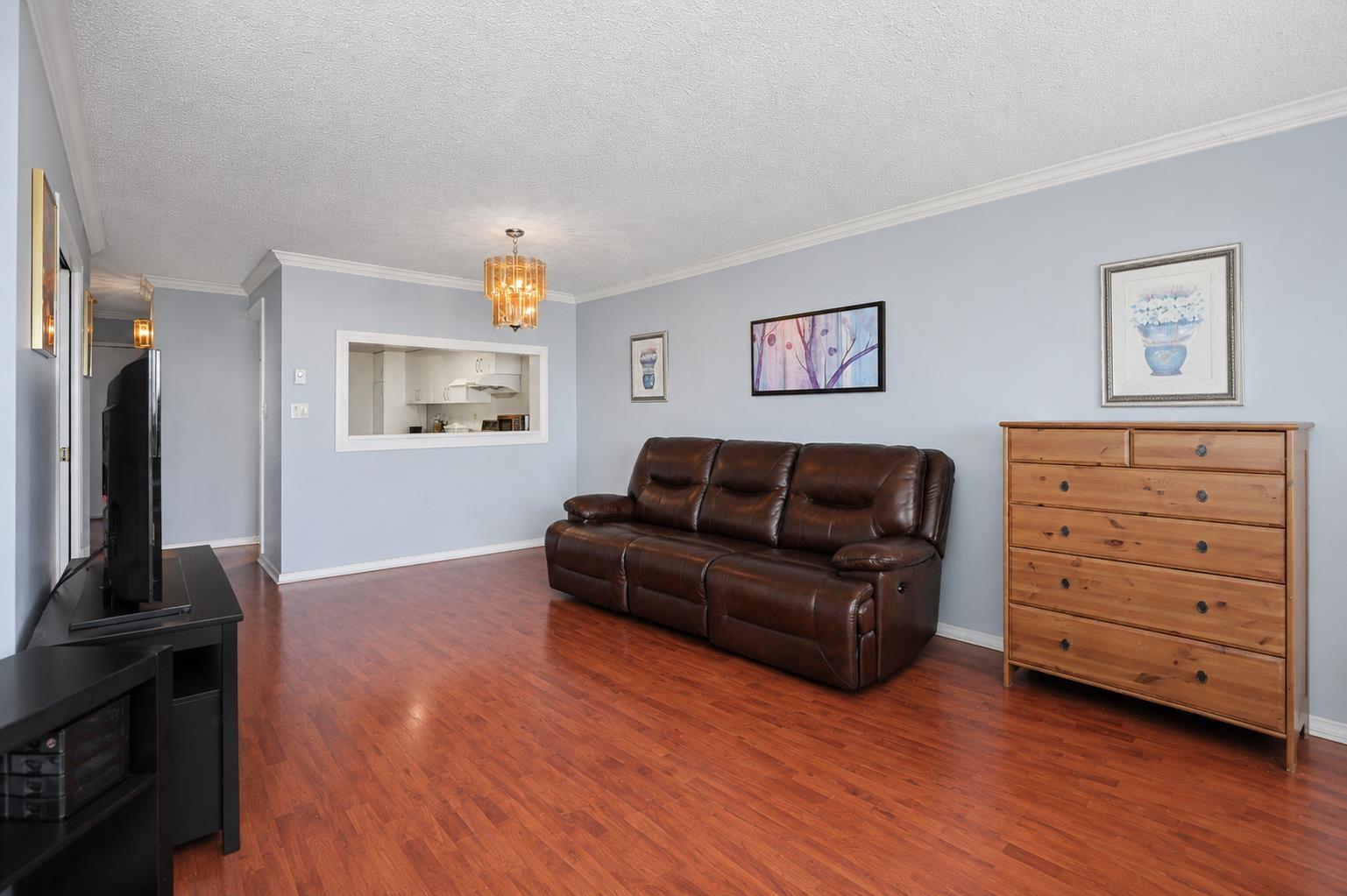 1701 14881 103a Avenue, Surrey, British Columbia  V3R 0M5 - Photo 5 - R3169086