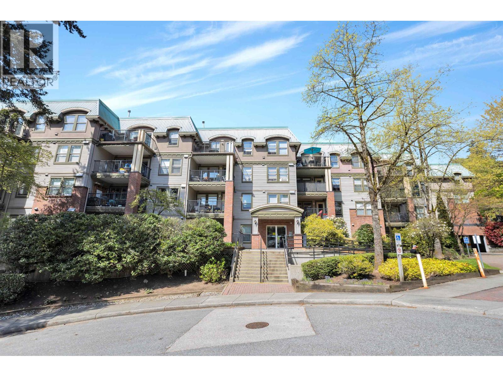 417 1591 BOOTH AVENUE, Coquitlam, British Columbia
