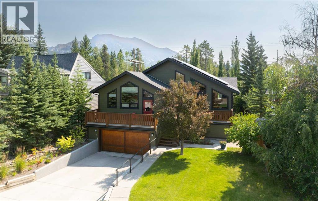 1712 11th Avenue, Canmore, Alberta  T1W 1V2 - Photo 1 - A2342725