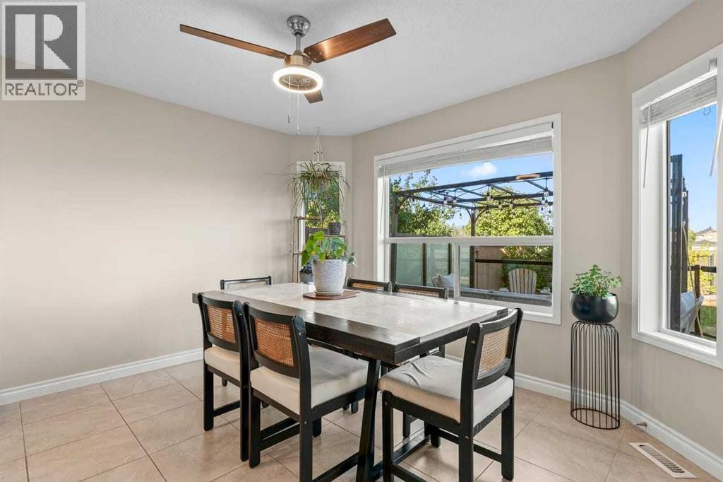 34 Cranfield Green SE, Calgary, Alberta  T3M 1C4 - Photo 11 - A2347775
