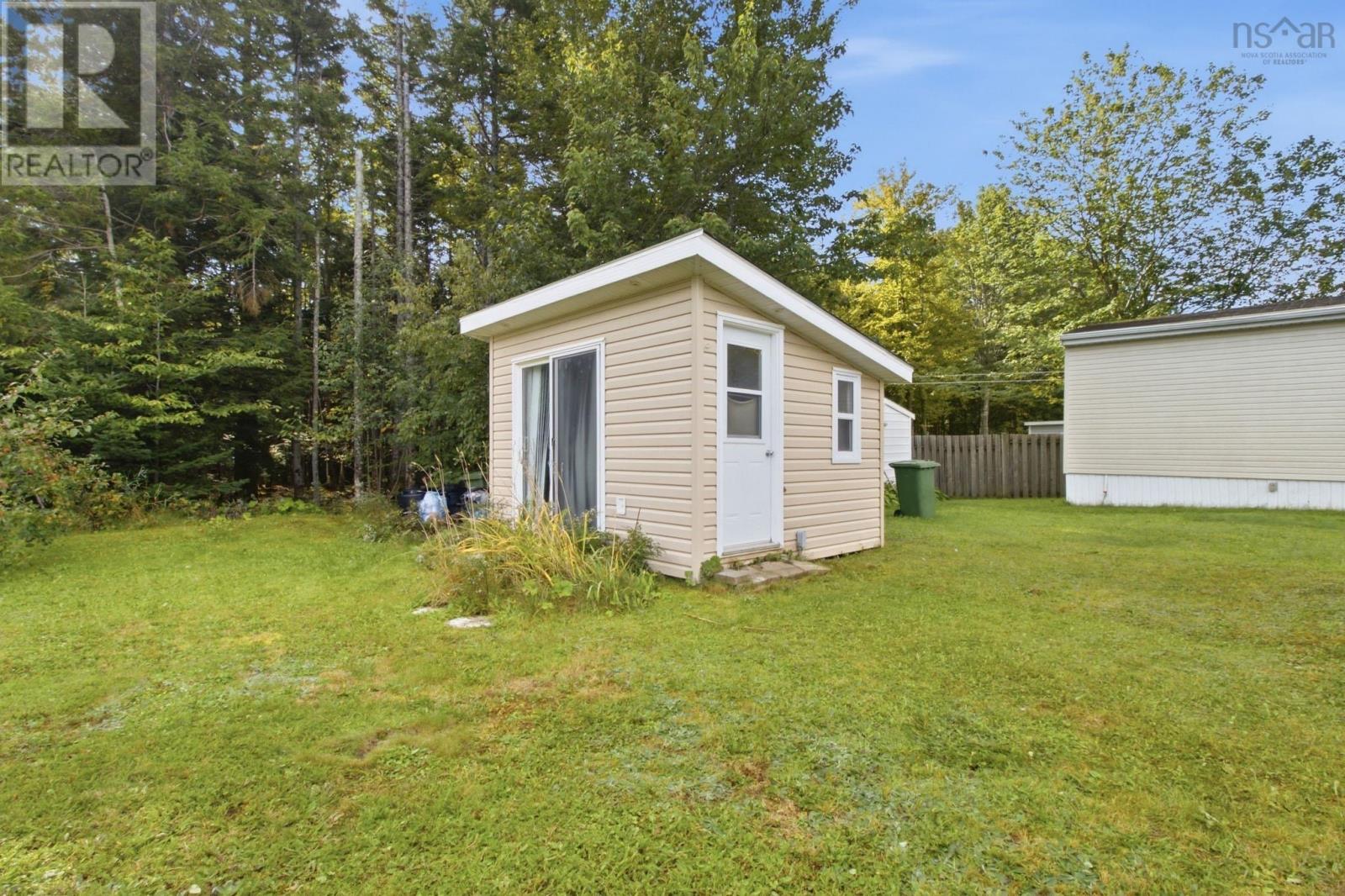 38 Elcona Avenue, Middle Sackville, Nova Scotia  B4E 3B2 - Photo 24 - 202624253