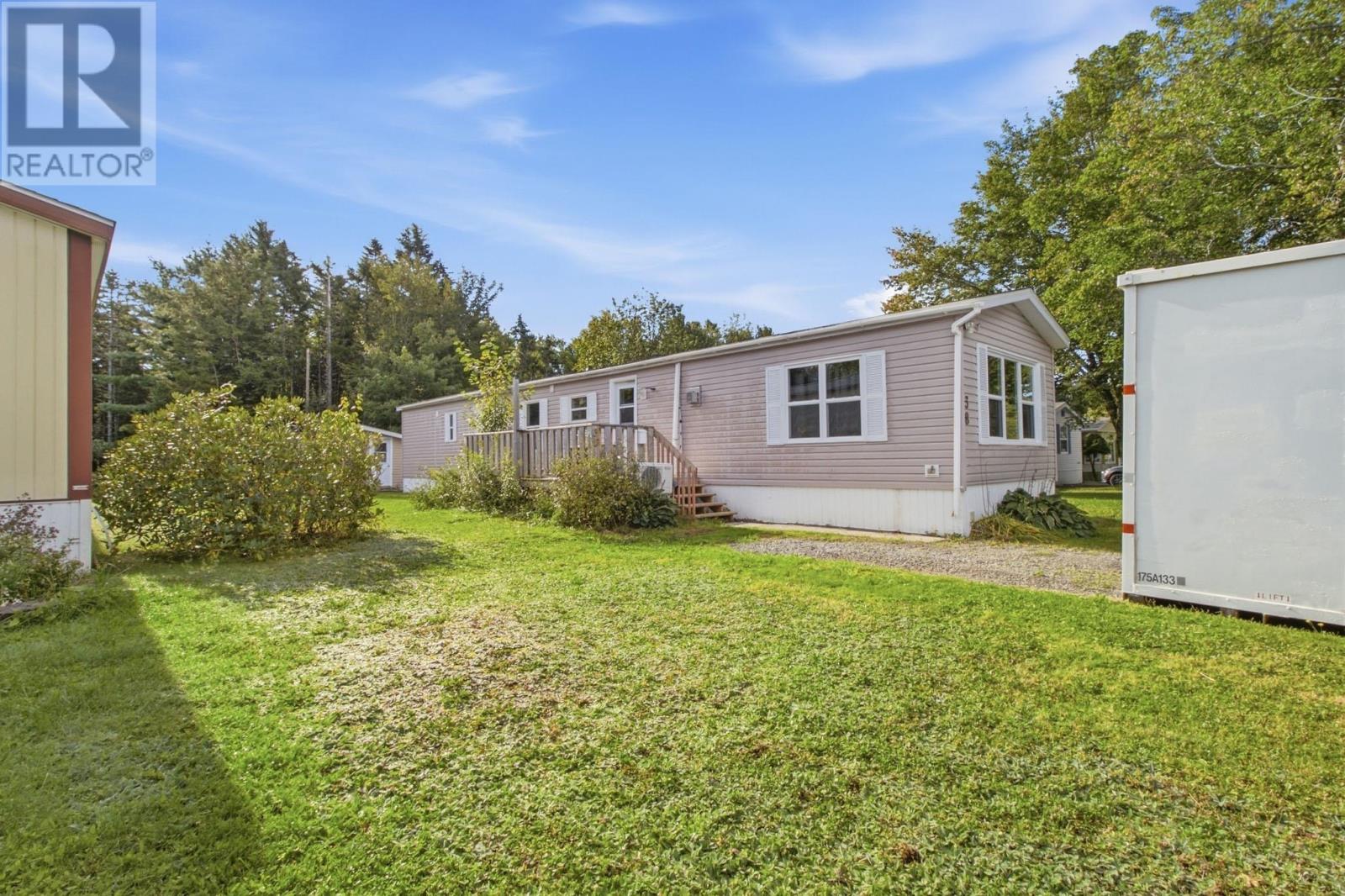 38 Elcona Avenue, Middle Sackville, Nova Scotia  B4E 3B2 - Photo 4 - 202624253