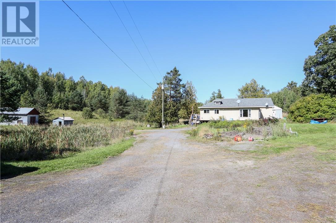 1123 Regional Road 10, Whitefish, Ontario  P0M 3E0 - Photo 44 - 2130547
