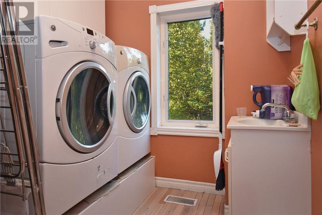 356 Sunset Road, Wahnapitae, Ontario  P0M 3C0 - Photo 33 - 2130478