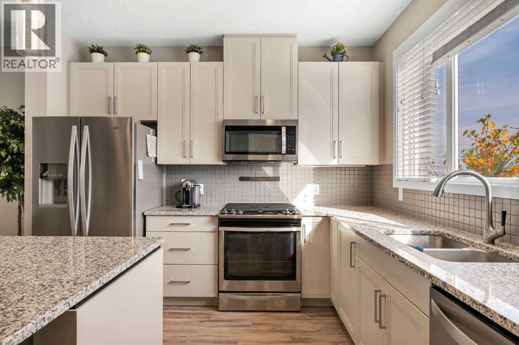147 Copperstone Park SE, Calgary, Alberta  T2Z 5E3 - Photo 6 - A2347394