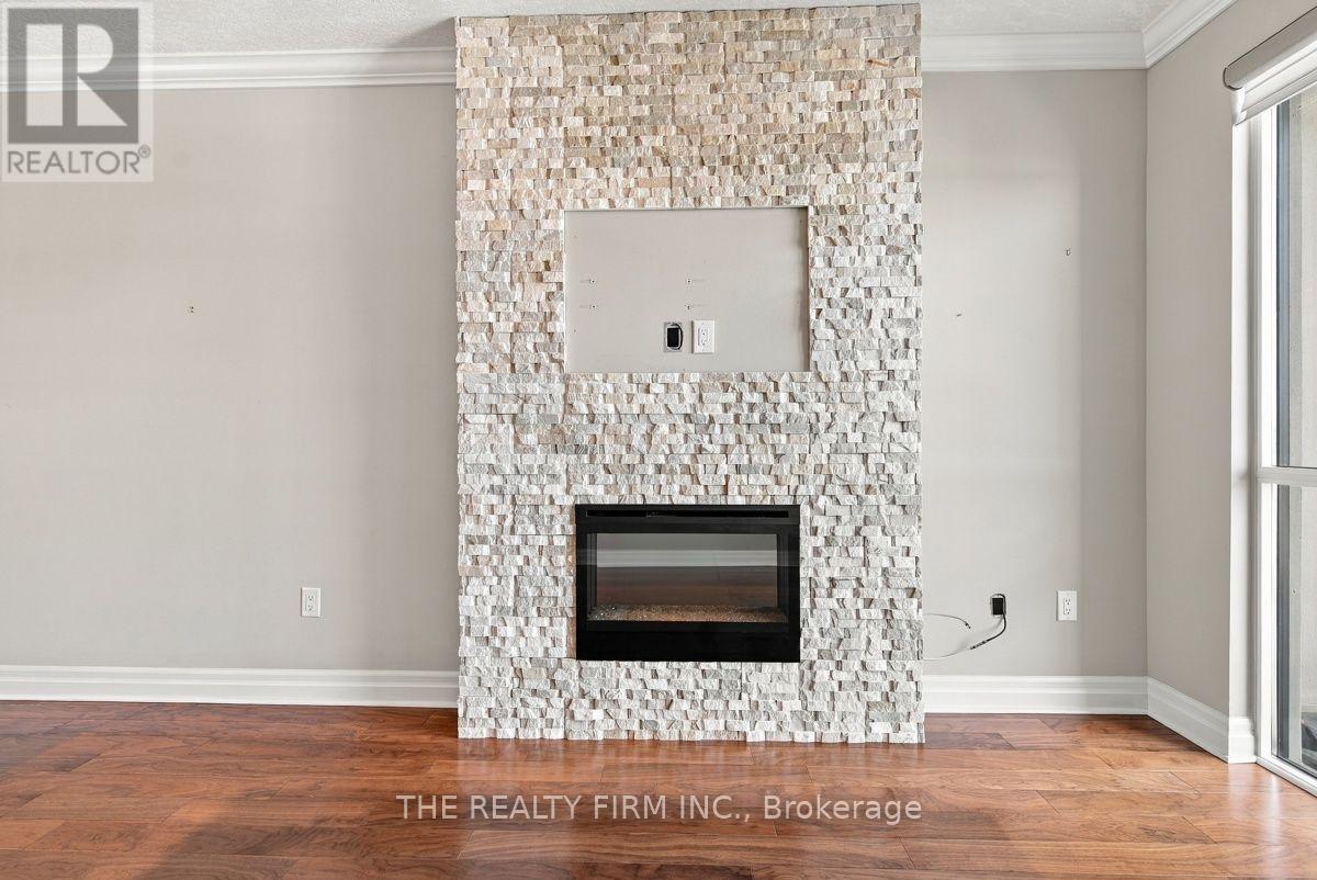 1002 - 240 Villagewalk Boulevard, London North, Ontario  N6G 0P6 - Photo 14 - X13823762