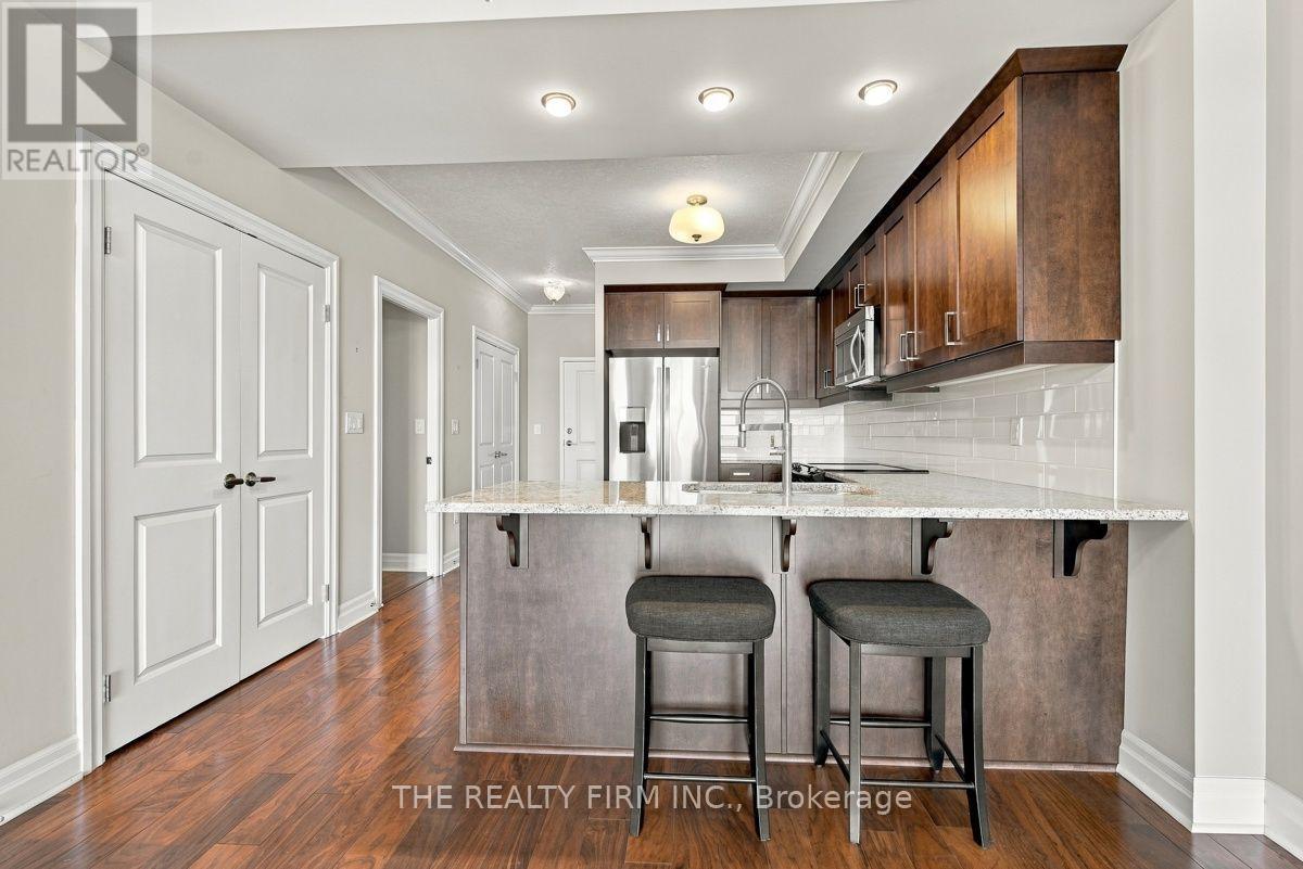 1002 - 240 Villagewalk Boulevard, London North, Ontario  N6G 0P6 - Photo 4 - X13823762