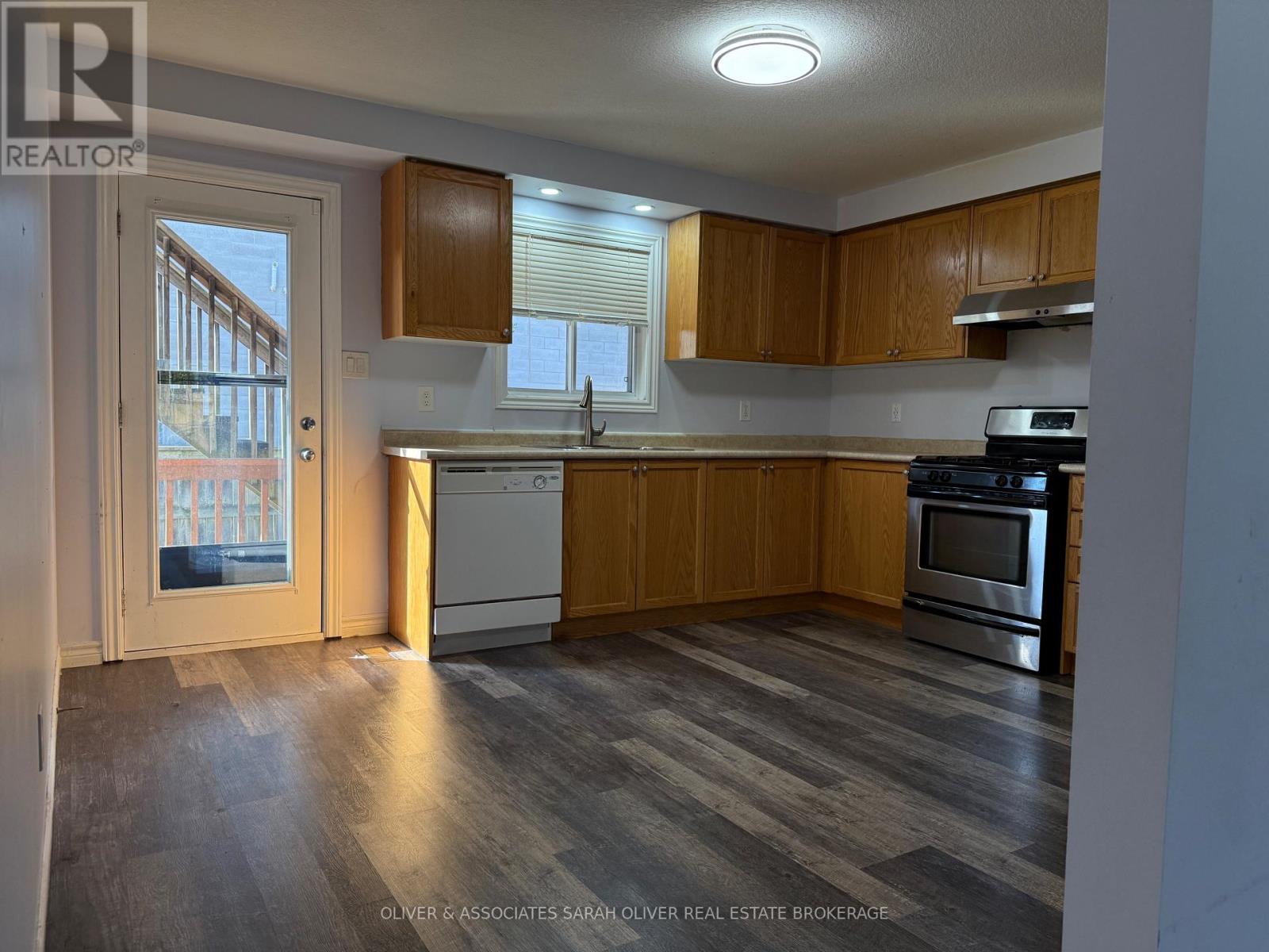 2 - 3320 Meadowgate Boulevard W, London South, Ontario  N6M 0A7 - Photo 6 - X13823804