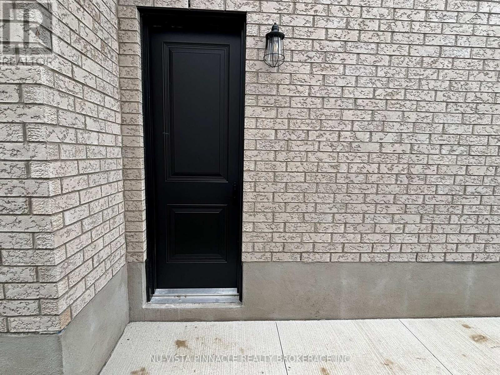 Lower Unit - 3944 Campbell Street N, London South, Ontario  N6P 0J7 - Photo 3 - X13823926