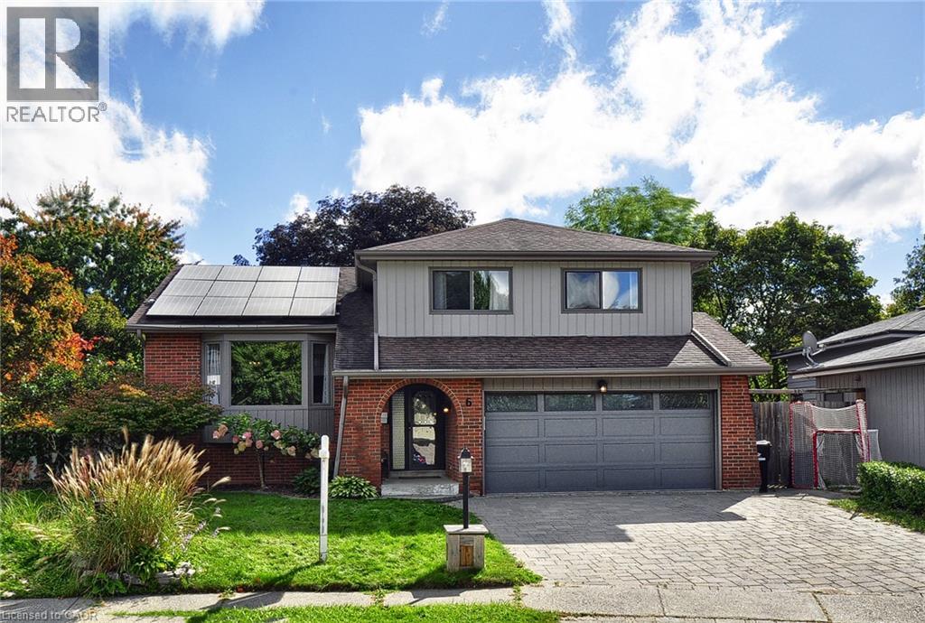 6 CRICKET HOLLOW, Kitchener, Ontario
