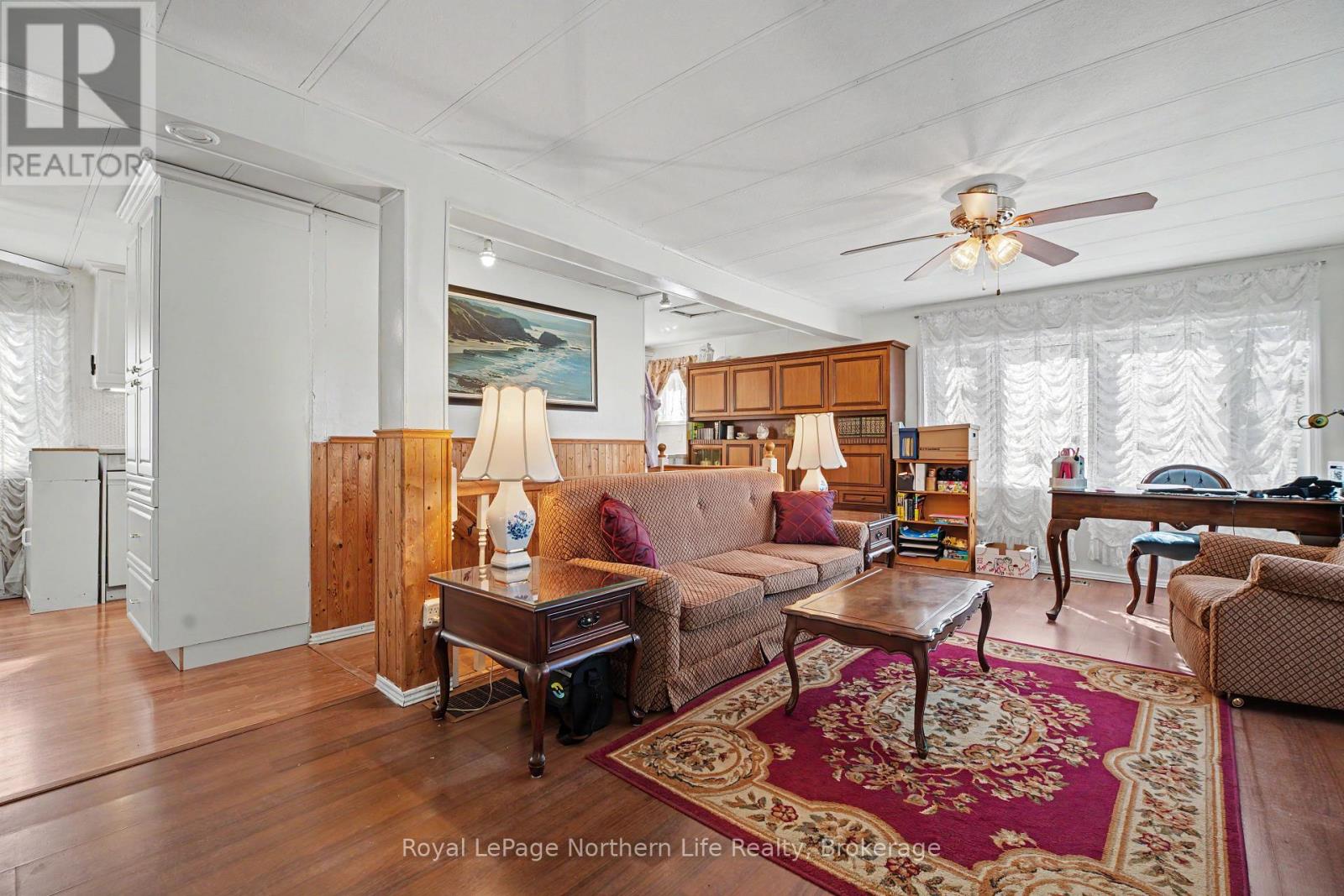 196 Railway Street, West Nipissing, Ontario  P2B 3B2 - Photo 2 - X13823784