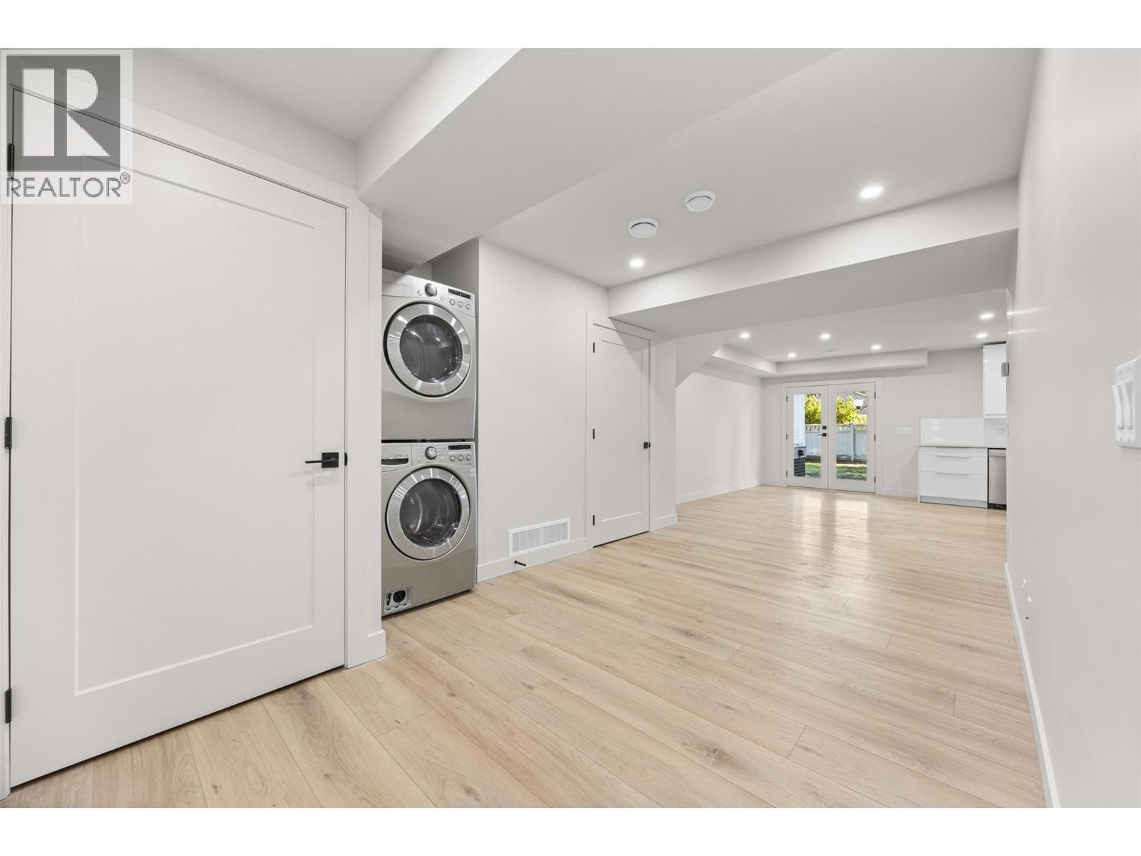 4141 San Clemente Avenue, Peachland, British Columbia  V0H 1X6 - Photo 38 - 10400159