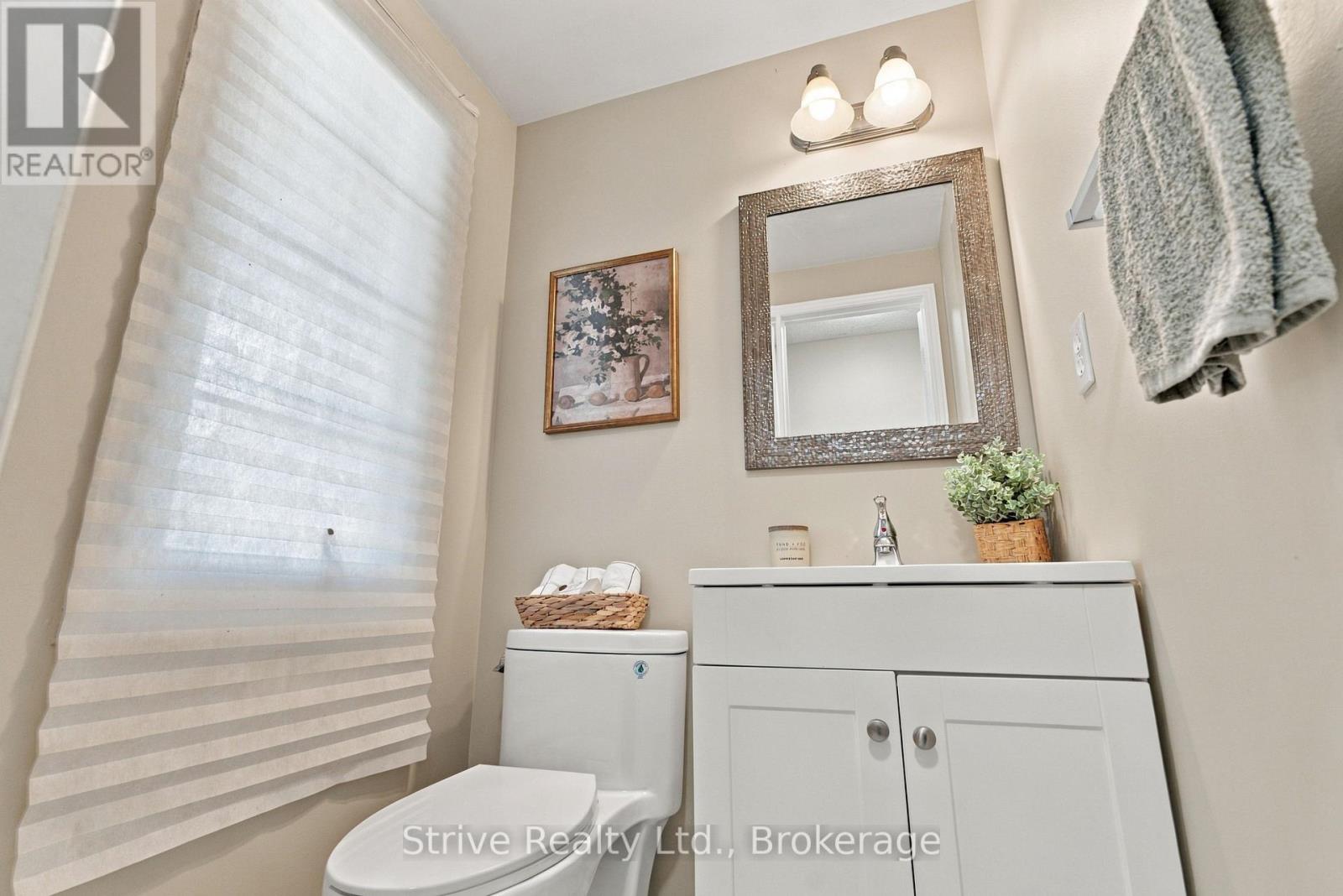 174 - 10 Bassett Boulevard E, Whitby, Ontario  L1N 9C7 - Photo 21 - E13823800
