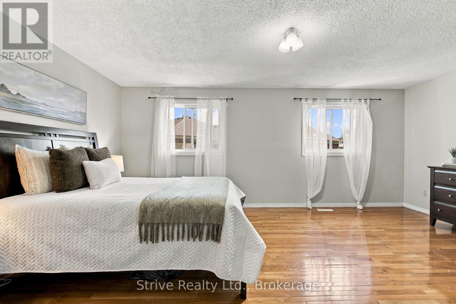 174 - 10 Bassett Boulevard E, Whitby, Ontario  L1N 9C7 - Photo 22 - E13823800