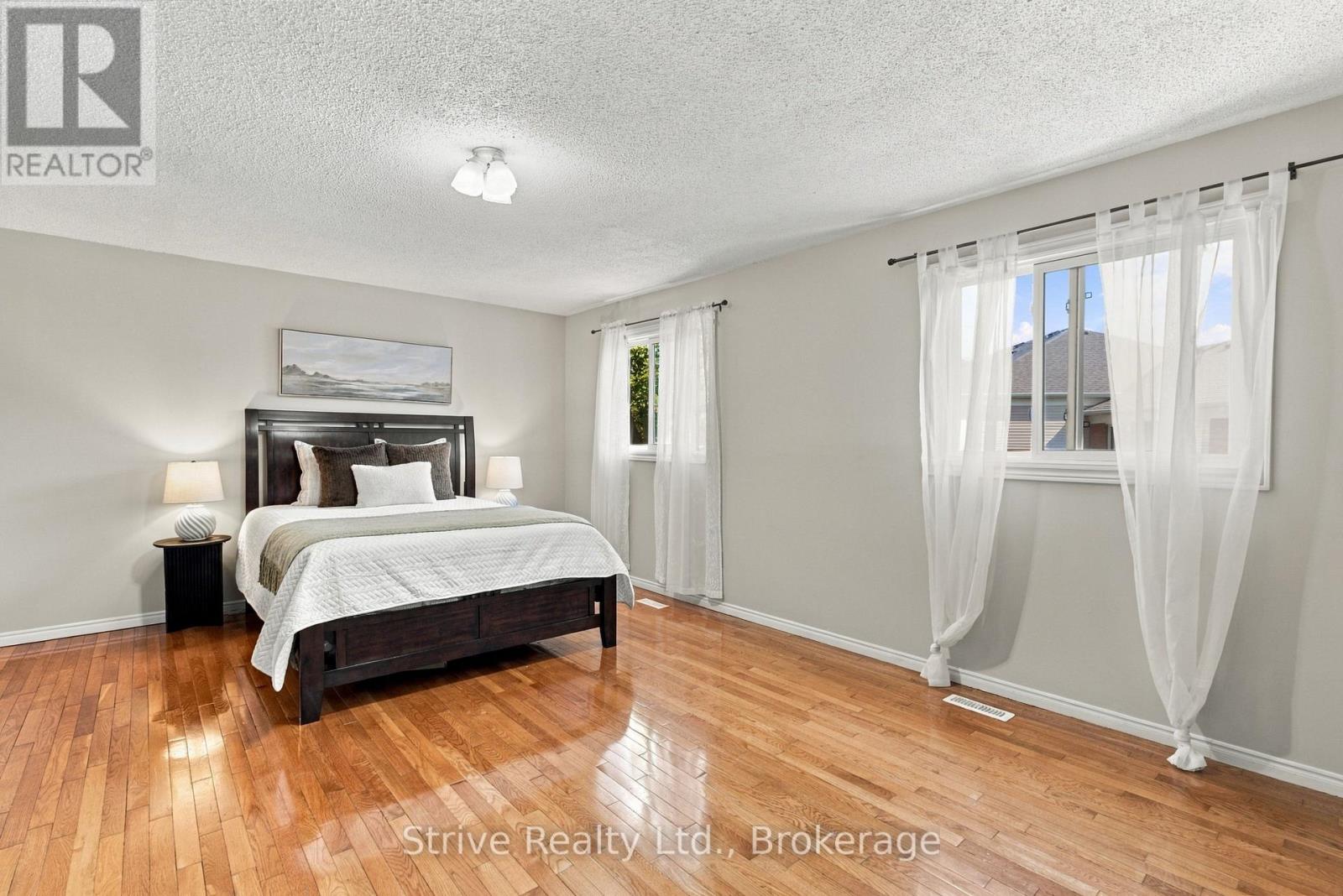 174 - 10 Bassett Boulevard E, Whitby, Ontario  L1N 9C7 - Photo 23 - E13823800