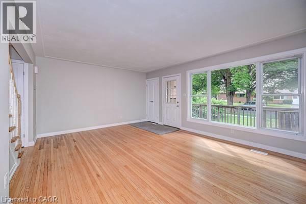 110 Conway Drive, Kitchener, Ontario  N2A 2C5 - Photo 4 - 40866315
