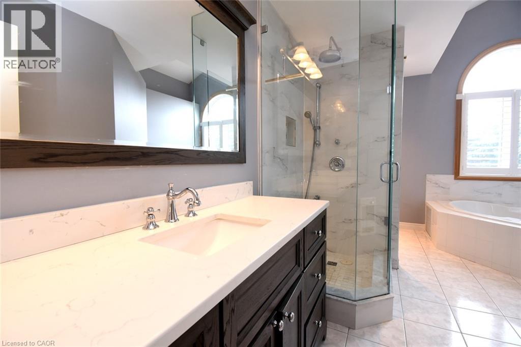 715 Bateman Court, Burlington, Ontario  L7T 4K5 - Photo 30 - 40866056