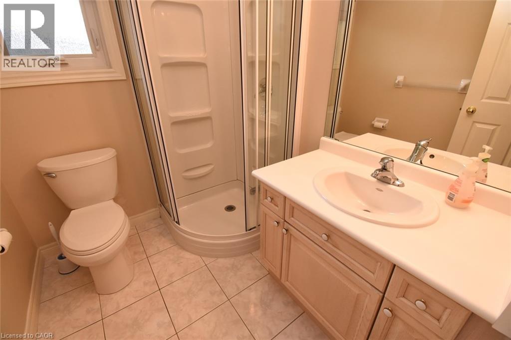 715 Bateman Court, Burlington, Ontario  L7T 4K5 - Photo 35 - 40866056